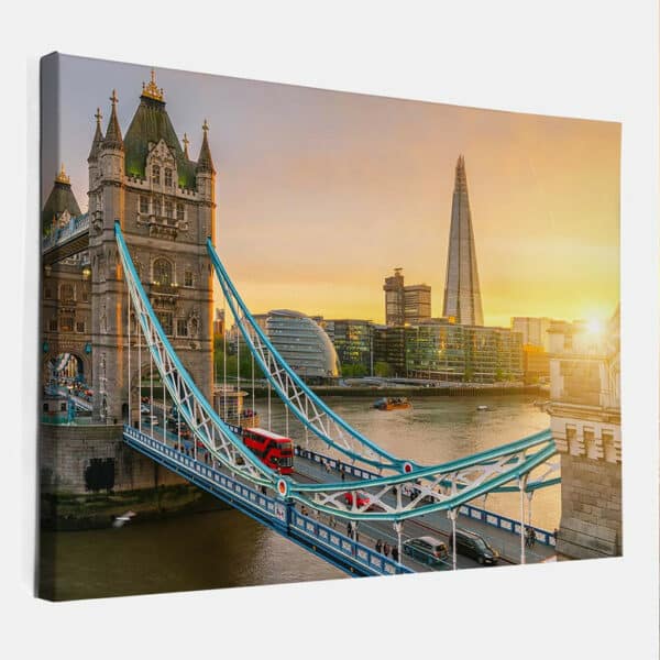 London-Tower-Bridge-canvas-binnen.jpg